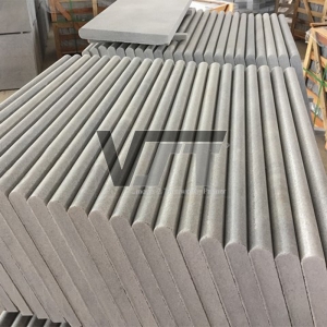 Sandblasted bluestone bullnose