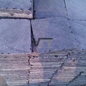 Normal tumbled edges bluestone